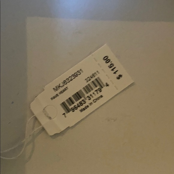 Michael by Michael Kors Heart Necklace - Picture 5 of 5